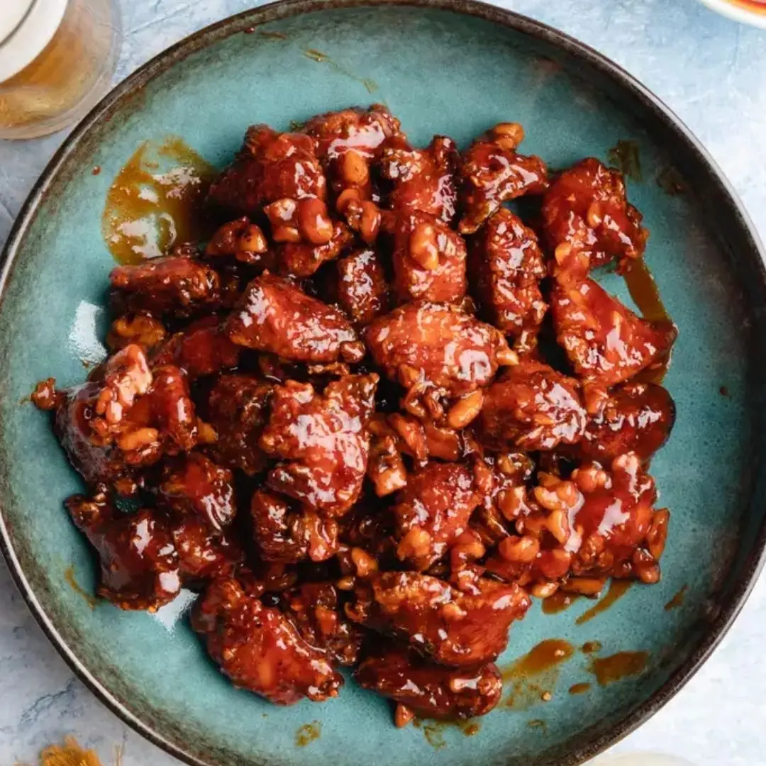 Dakgangjeong (Sweet and Spicy Korean Fried Chicken)