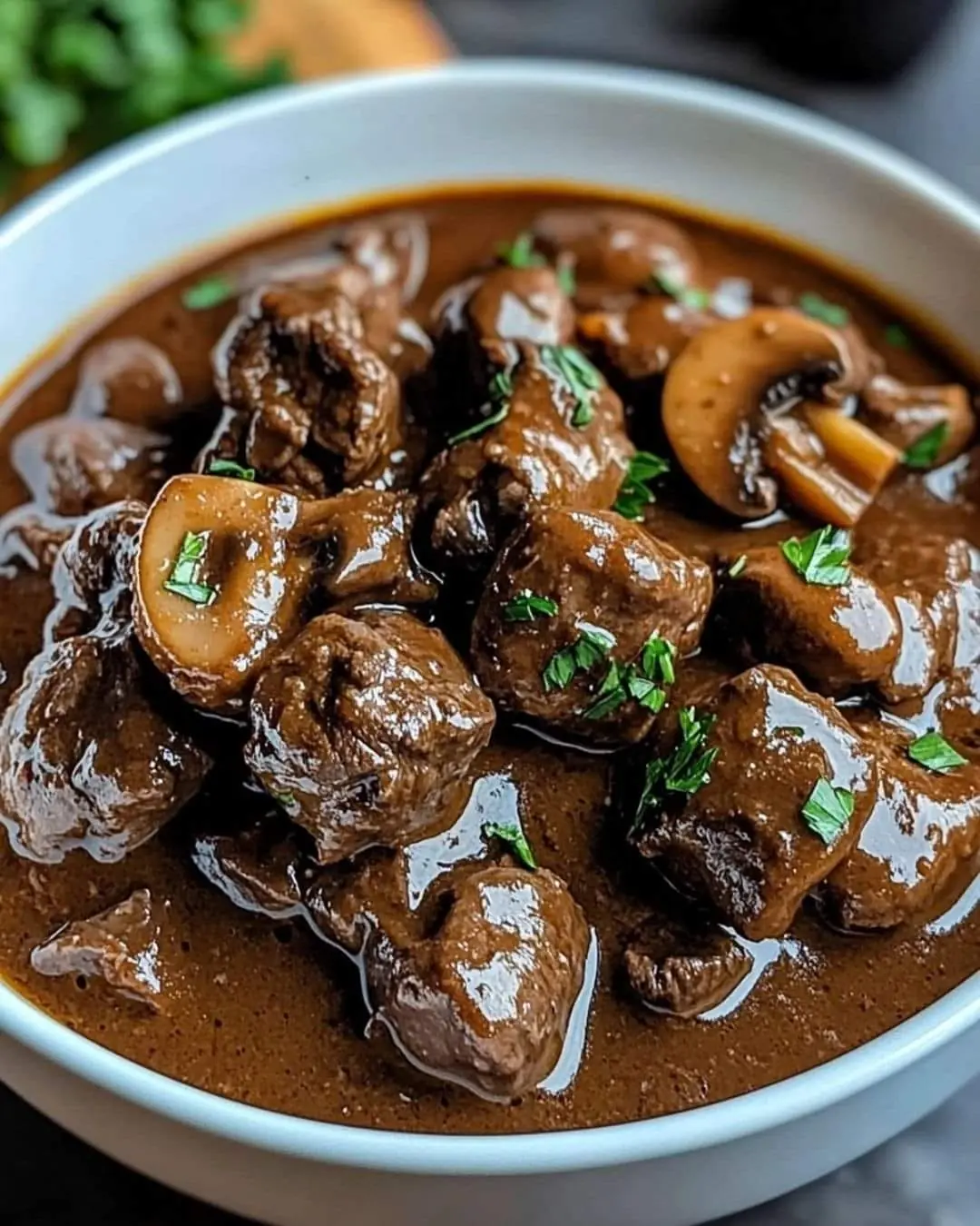Slow Cooker Beef and Mushroom Stew – Perfect for Cozy Nights